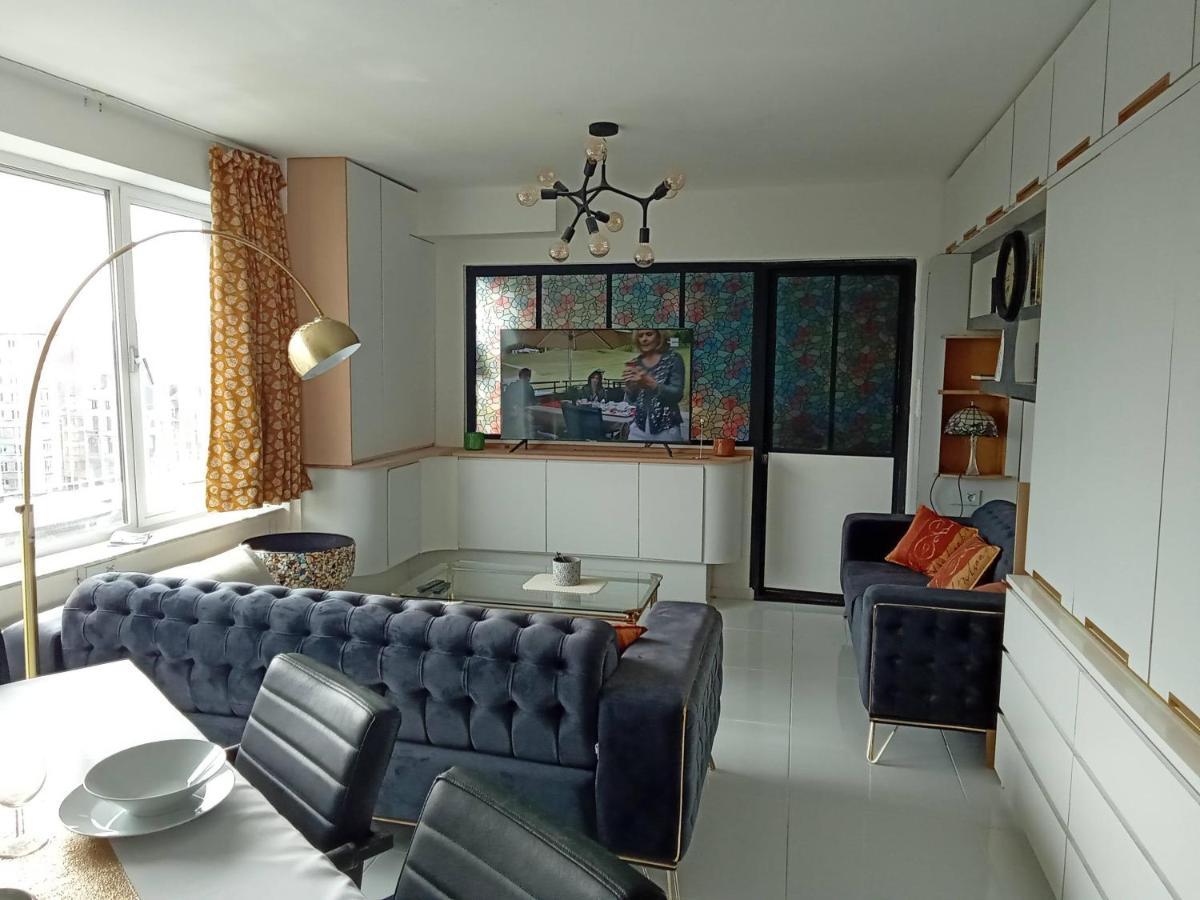 Liege Centre Mediacite Appartement Possible Parking Terrasse Immense 8Eme Pour 2 Personnes Экстерьер фото