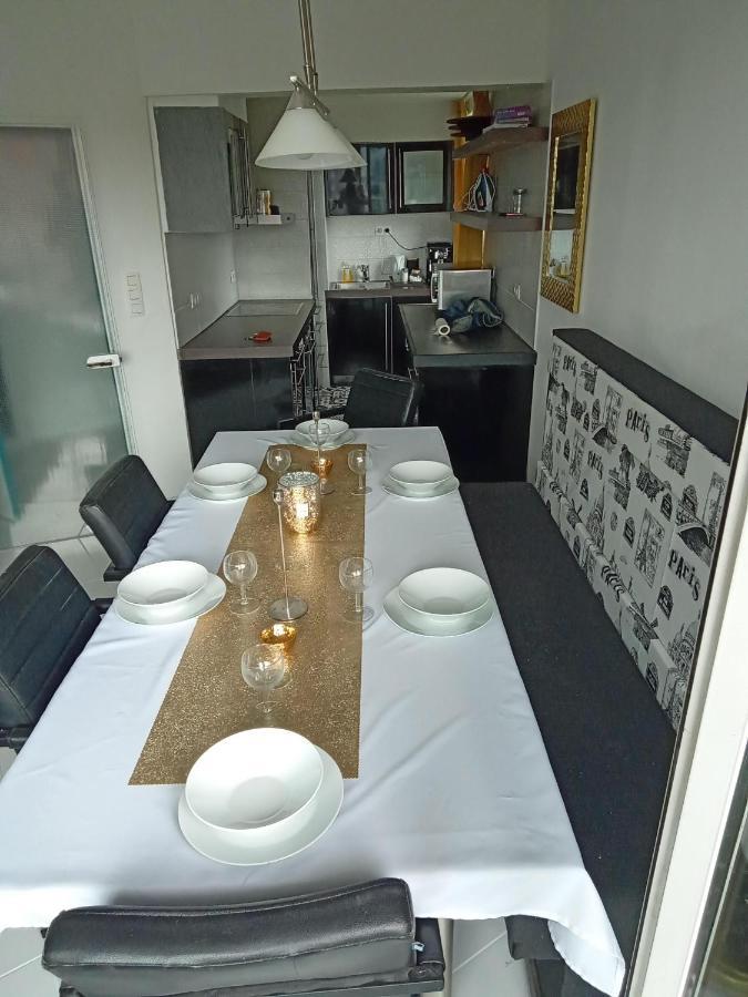 Liege Centre Mediacite Appartement Possible Parking Terrasse Immense 8Eme Pour 2 Personnes Экстерьер фото